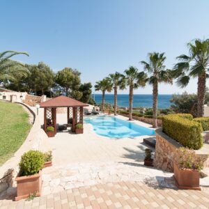 Villa Gregory in Marina Di San Gregorio in
