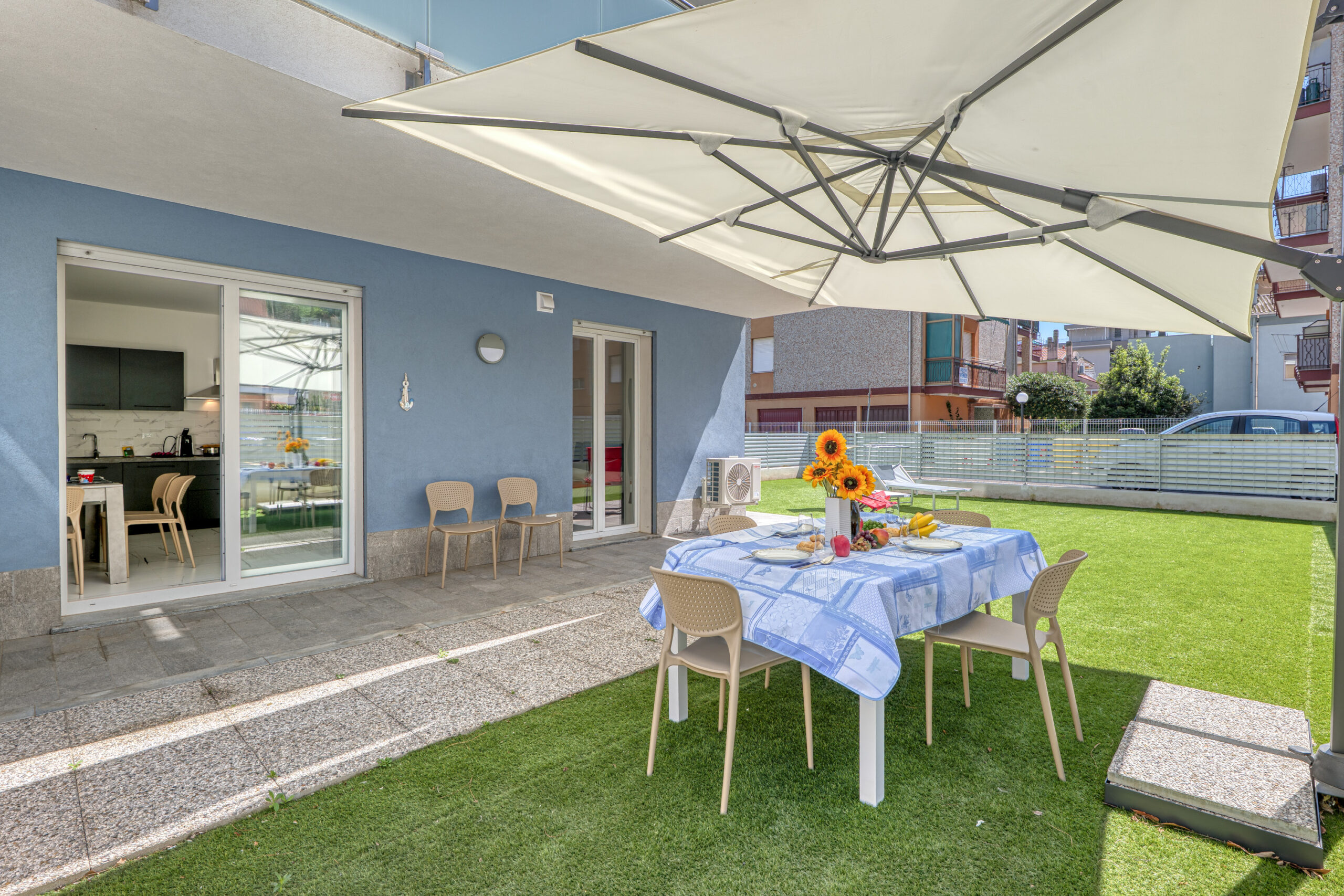 Marina Resort - Pool And Beach LUX in Borghetto Santo Spirito in