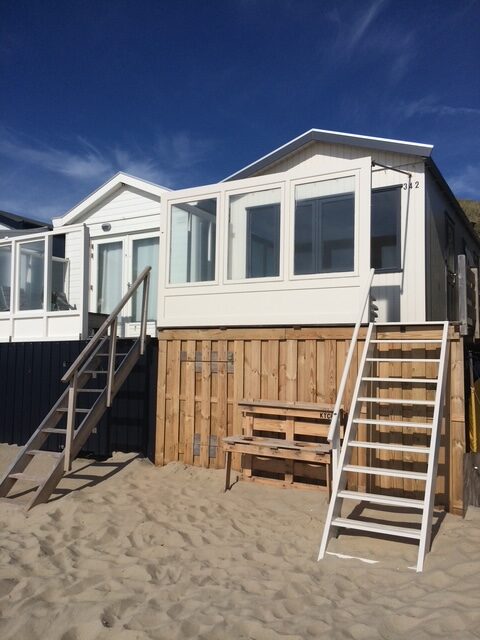 Slaapstrandhuisje - Strand Dishoek 342 in Koudekerke in