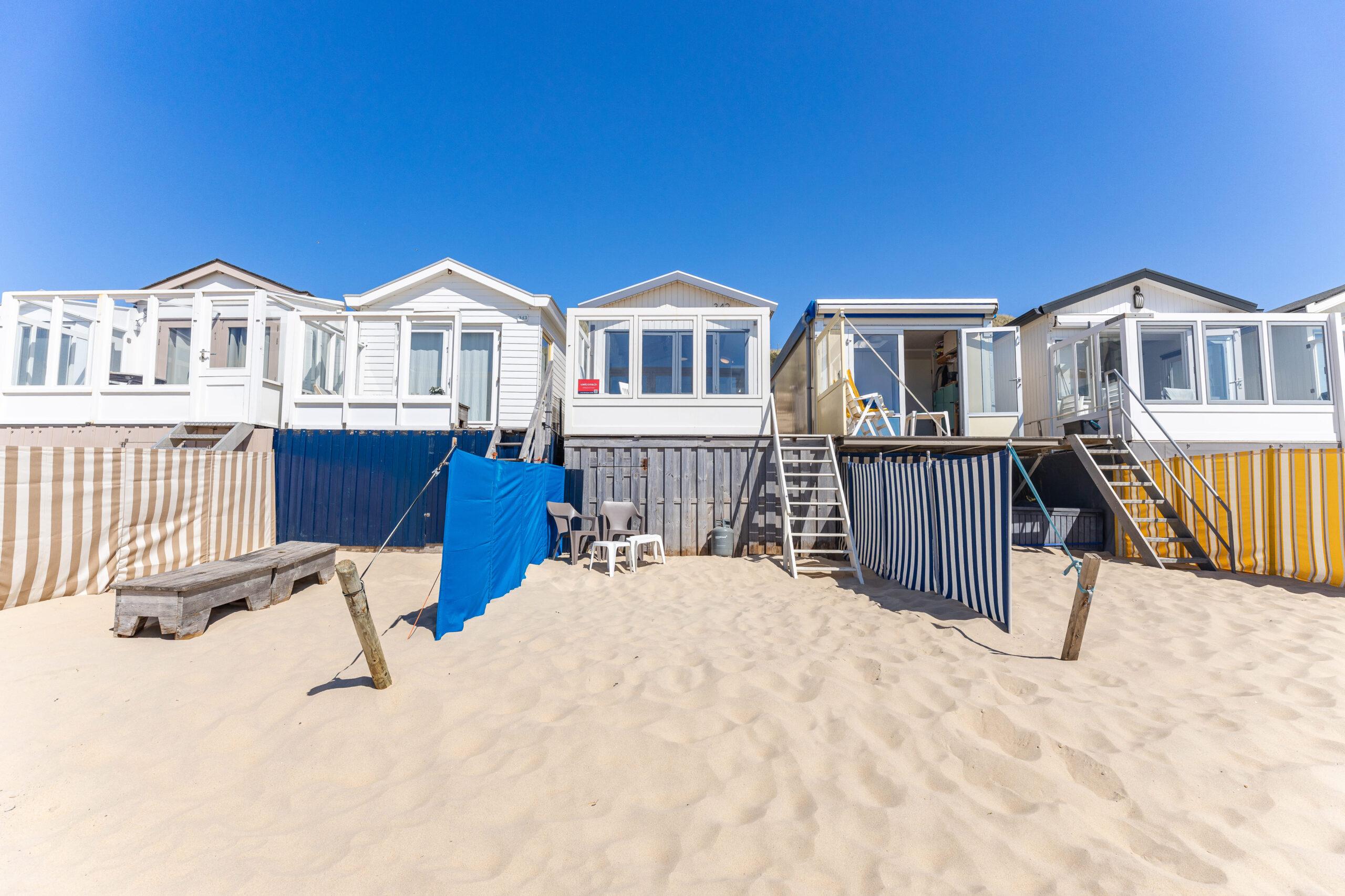 Slaapstrandhuisje - Strand Dishoek 342 in Koudekerke in Nederland